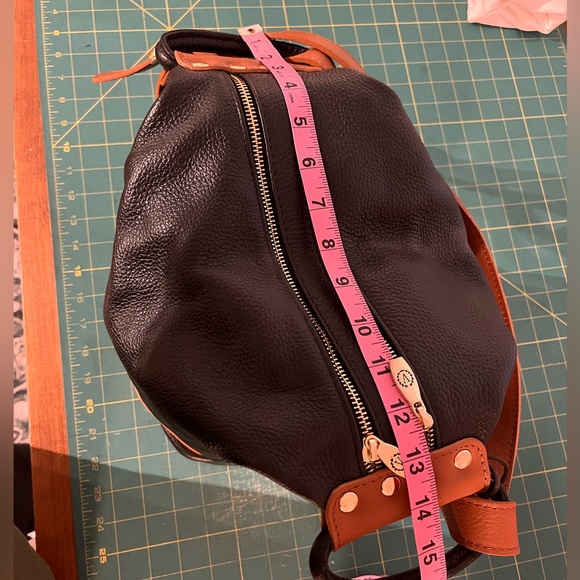 Valentina Convertible Sling Leather Backpack - Picture 11 of 12